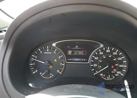 2017 Nissan Altima 2.5 из США, поврежденный, VIN 1N4AL3AP2HN325004